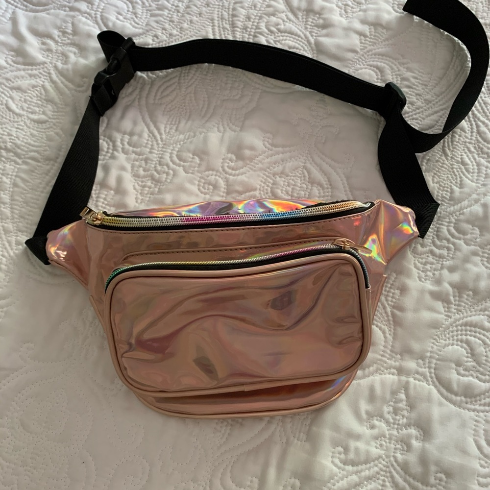 Metallic pink Fanny pack